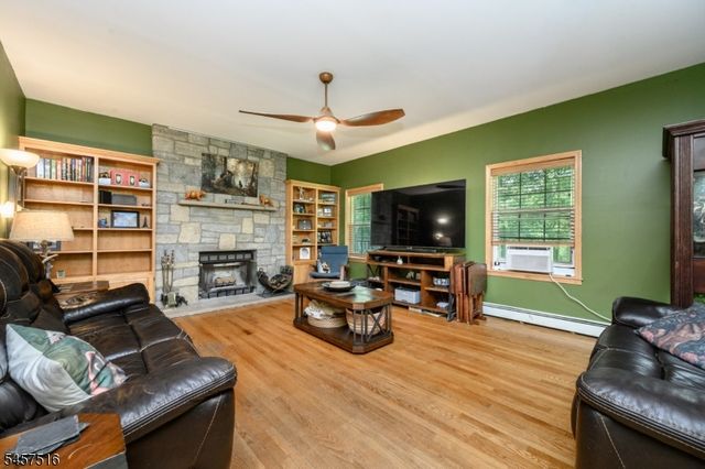 34 Highland Ave, Green Twp., NJ 07821