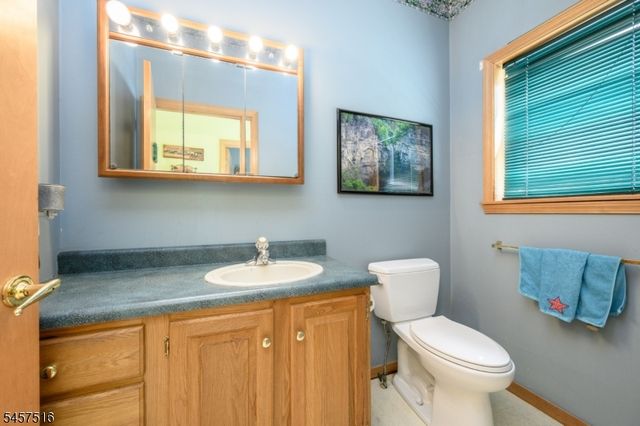 34 Highland Ave, Green Twp., NJ 07821