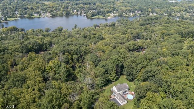 34 Highland Ave, Green Twp., NJ 07821