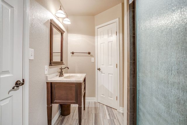 9549 Dickson Road, Fort Worth, TX 76179