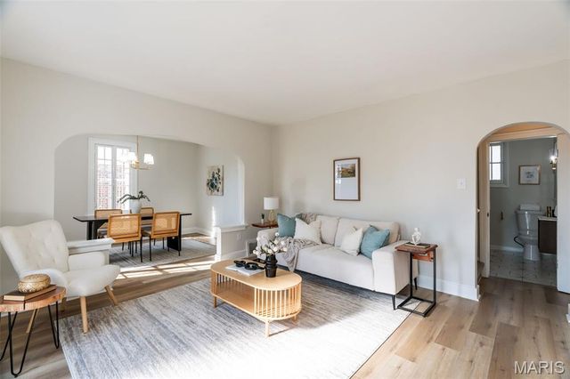 1257 Hafner Place, University City, MO 63130