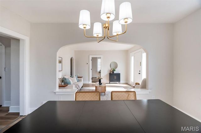 1257 Hafner Place, University City, MO 63130