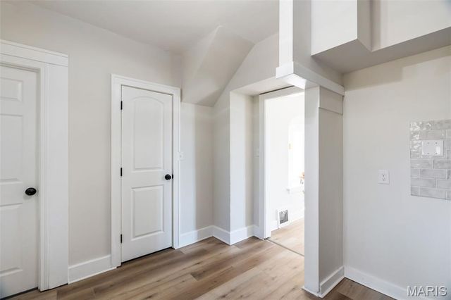 1257 Hafner Place, University City, MO 63130