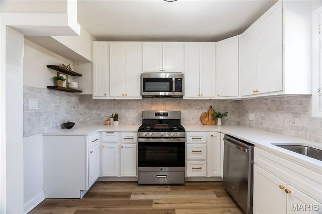 1257 Hafner Place, University City, MO 63130