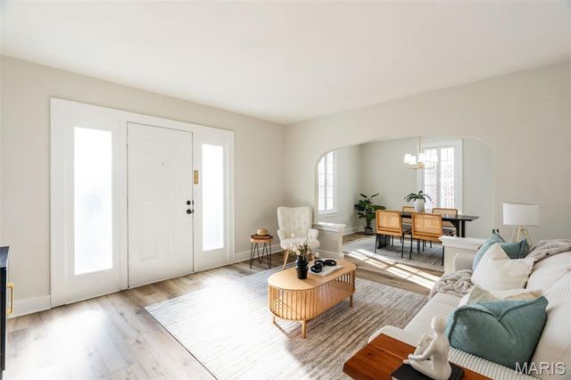 1257 Hafner Place, University City, MO 63130