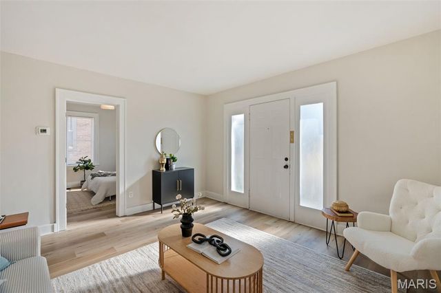 1257 Hafner Place, University City, MO 63130