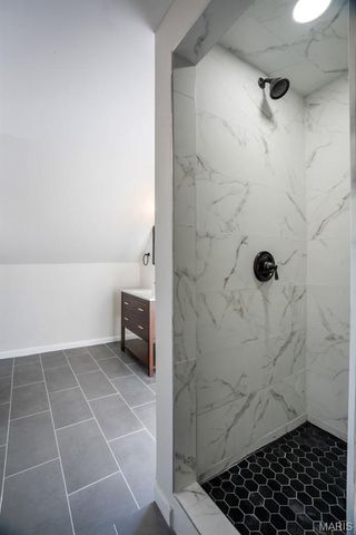 1257 Hafner Place, University City, MO 63130