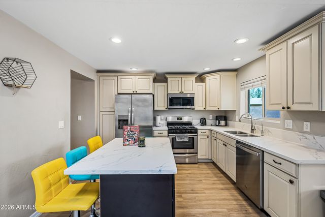 707 E ENCANTO Drive, Tempe, AZ 85281