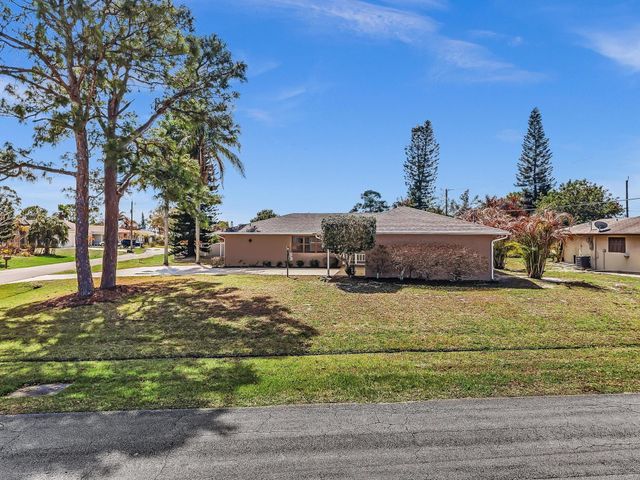 2002 SE Aneci Street, Port St. Lucie, Port St Lucie, FL 34984