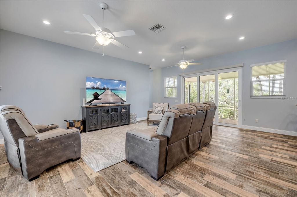 Image 22 of property listing at 1804 SAXON DRIVE, New Smyrna Beach, FL 32169