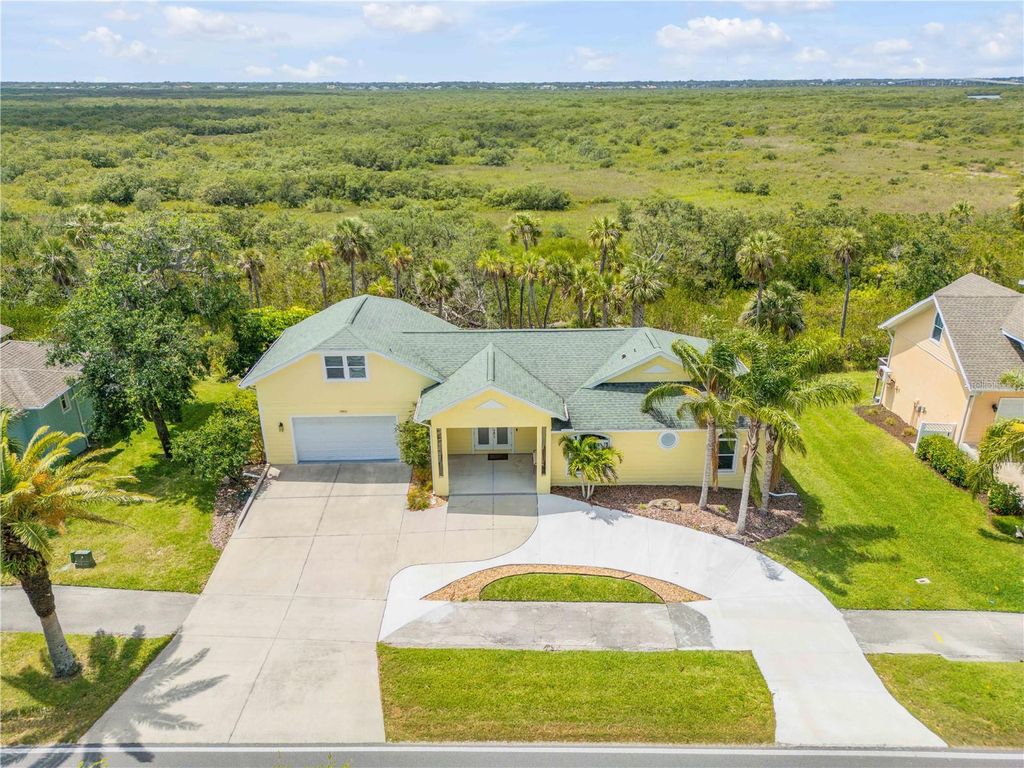 Image 5 of property listing at 1804 SAXON DRIVE, New Smyrna Beach, FL 32169