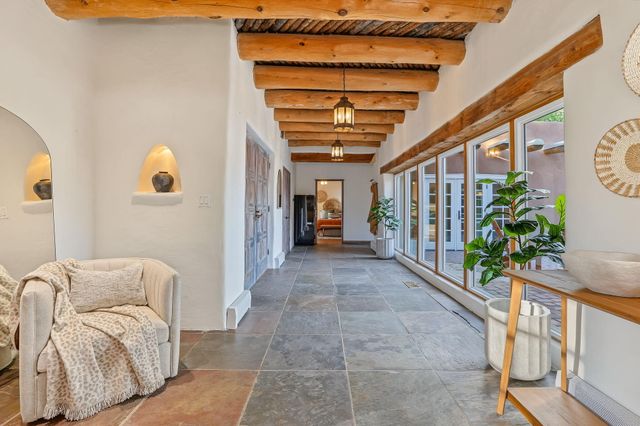 8212 Rio Grande Boulevard NW, Los Ranchos, NM 87114