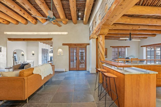 8212 Rio Grande Boulevard NW, Los Ranchos, NM 87114