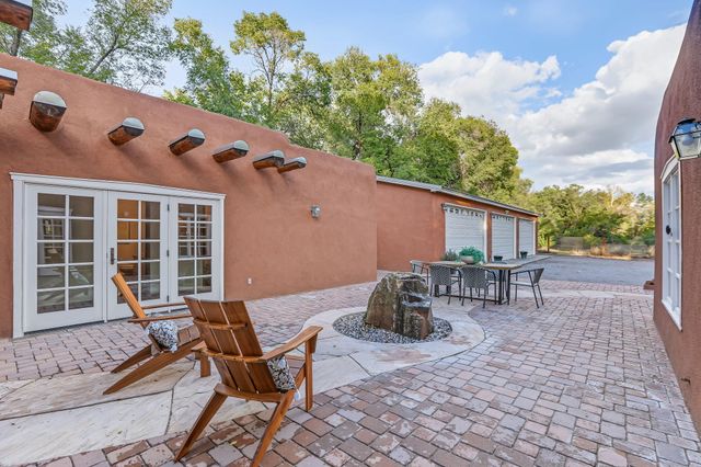 8212 Rio Grande Boulevard NW, Los Ranchos, NM 87114