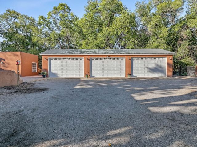 8212 Rio Grande Boulevard NW, Los Ranchos, NM 87114