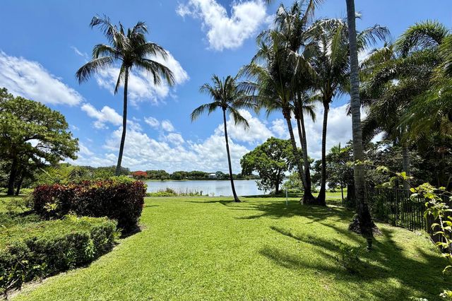 6001 Le Lac Road, Boca Raton, FL 33496