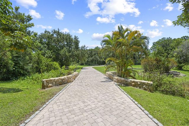 6001 Le Lac Road, Boca Raton, FL 33496