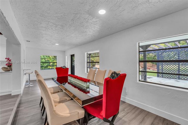 14840 SW 21st Street, Davie, FL 33326