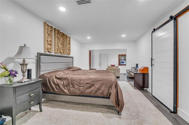 14840 SW 21st Street, Davie, FL 33326