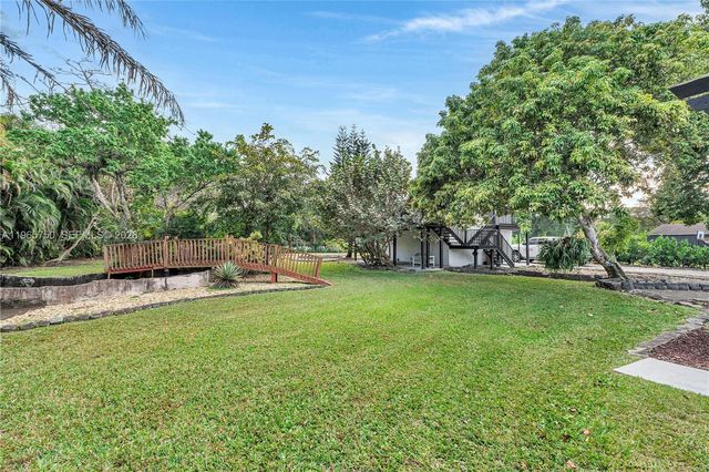 14840 SW 21st Street, Davie, FL 33326