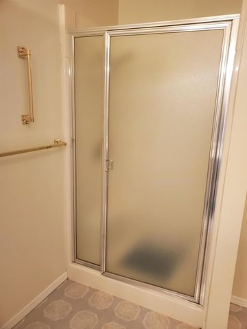 1750 W Bennett Street 4b, Springfield, MO 65807