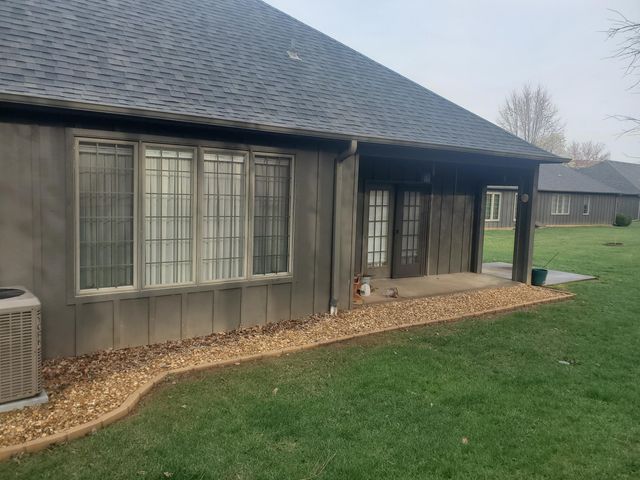 1750 W Bennett Street 4b, Springfield, MO 65807