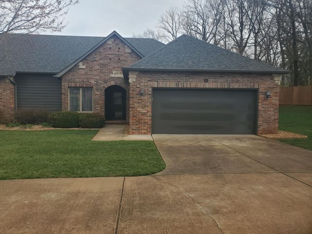 1750 W Bennett Street 4b, Springfield, MO 65807