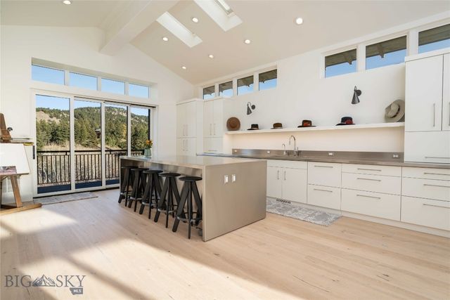 4800 Meadow Lane, Bozeman, MT 59715