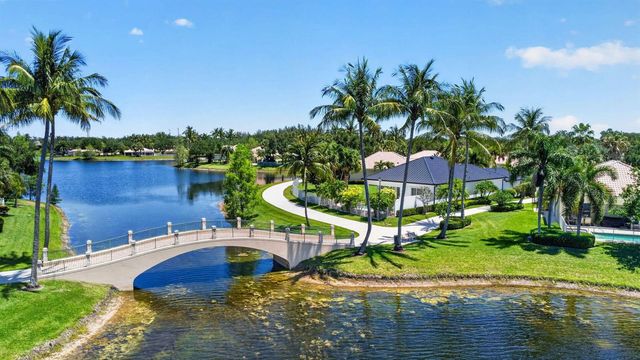8142 Jolly Harbour Court, Wellington, FL 33414