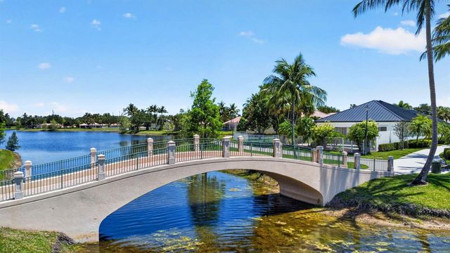 8142 Jolly Harbour Court, Wellington, FL 33414