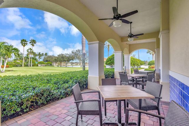 8142 Jolly Harbour Court, Wellington, FL 33414