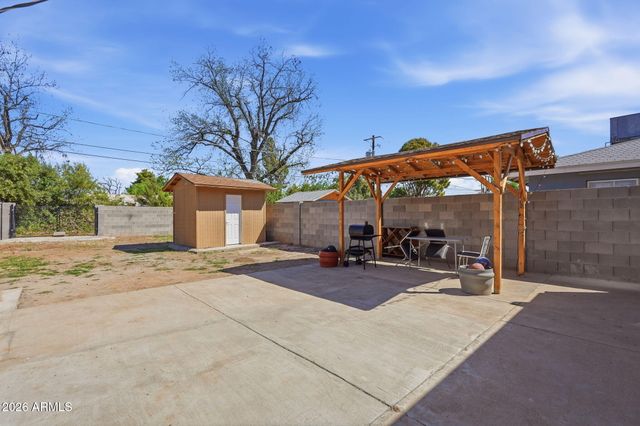 1020 E NIELSON Avenue, Mesa, AZ 85204