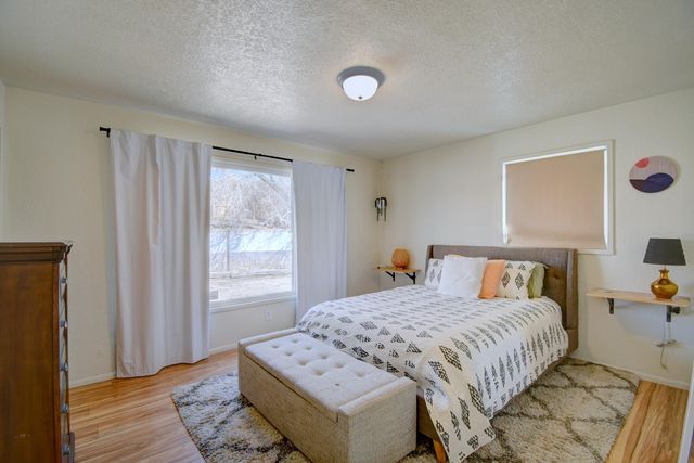 1844 Kentucky Street NE, Albuquerque, NM 87110