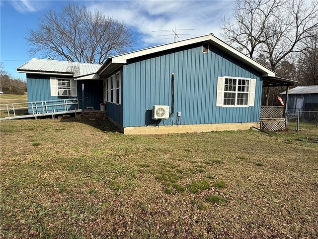 660 Highway 71, Winslow, AR 72959