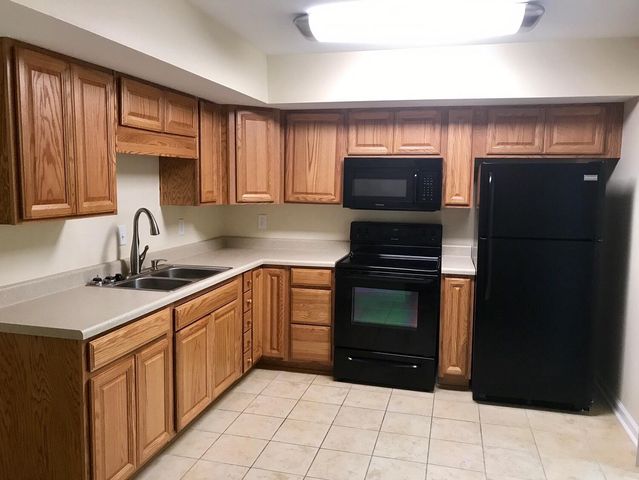 205 Weber Road H, Summerville, SC 29483