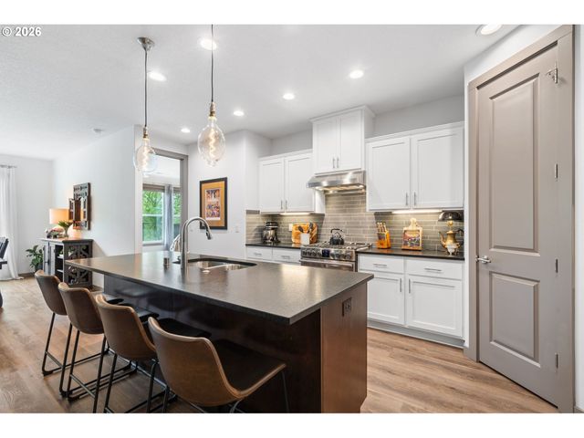 9819 Ne 112TH Cir, Vancouver, WA 98662