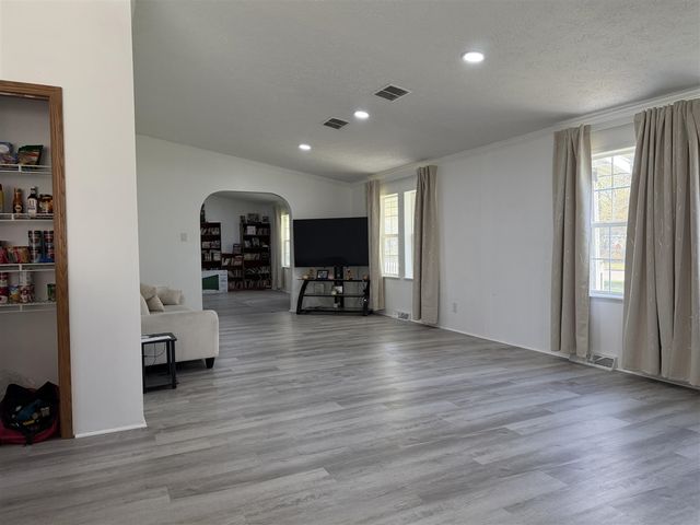 1318 Morgan Avenue, Muskegon, MI 49442