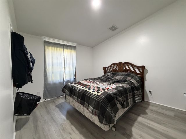 1318 Morgan Avenue, Muskegon, MI 49442