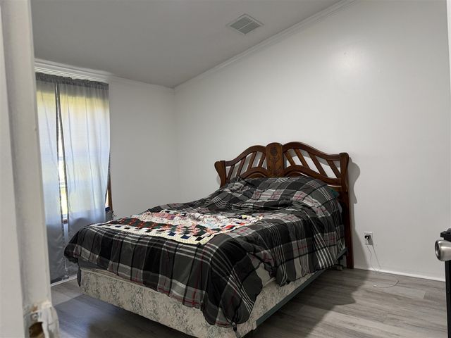 1318 Morgan Avenue, Muskegon, MI 49442