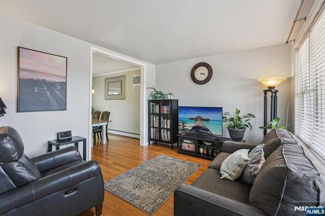 414 Hancock Place, Fairview, NJ 07022