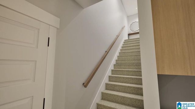 470 SMITH GLEN PARKWAY, Warrior, AL 35180