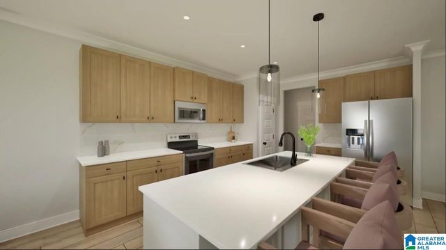 470 SMITH GLEN PARKWAY, Warrior, AL 35180