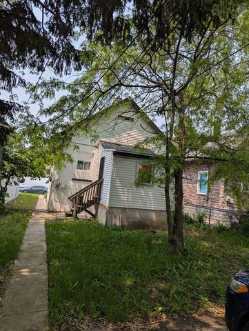 10515 S Perry Avenue, Chicago, IL 60628
