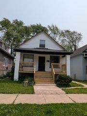 10515 S Perry Avenue, Chicago, IL 60628