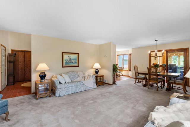 2733 Neal Avenue N, Stillwater, MN 55082