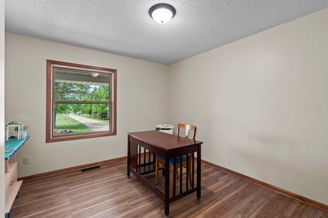 2733 Neal Avenue N, Stillwater, MN 55082