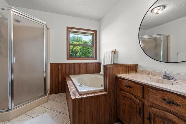 2733 Neal Avenue N, Stillwater, MN 55082