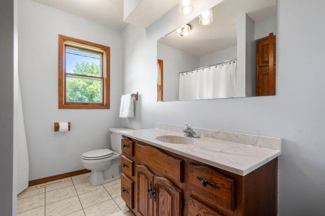 2733 Neal Avenue N, Stillwater, MN 55082