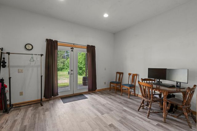 2733 Neal Avenue N, Stillwater, MN 55082