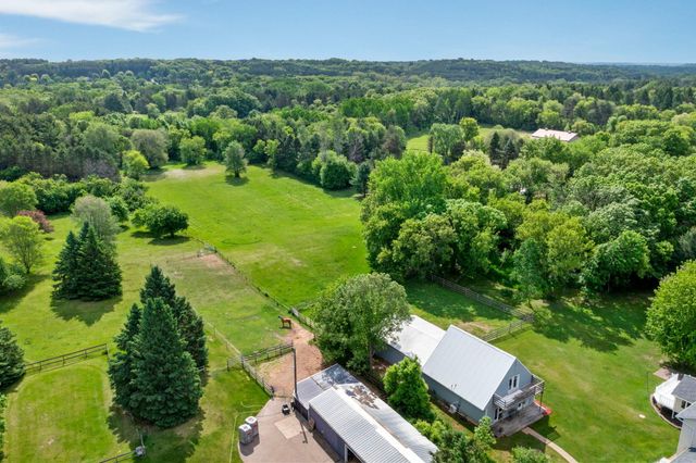 2733 Neal Avenue N, Stillwater, MN 55082